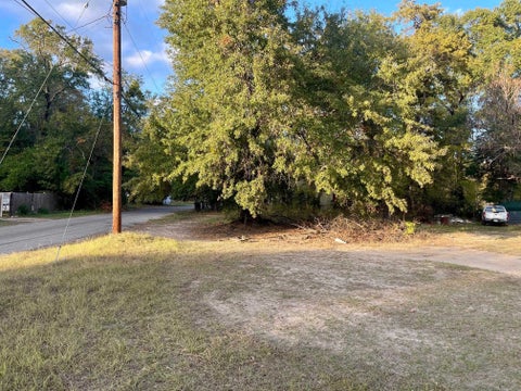 Vacant Land For Sale - 1610 Hawthorne St<br/> Longview, TX 75602