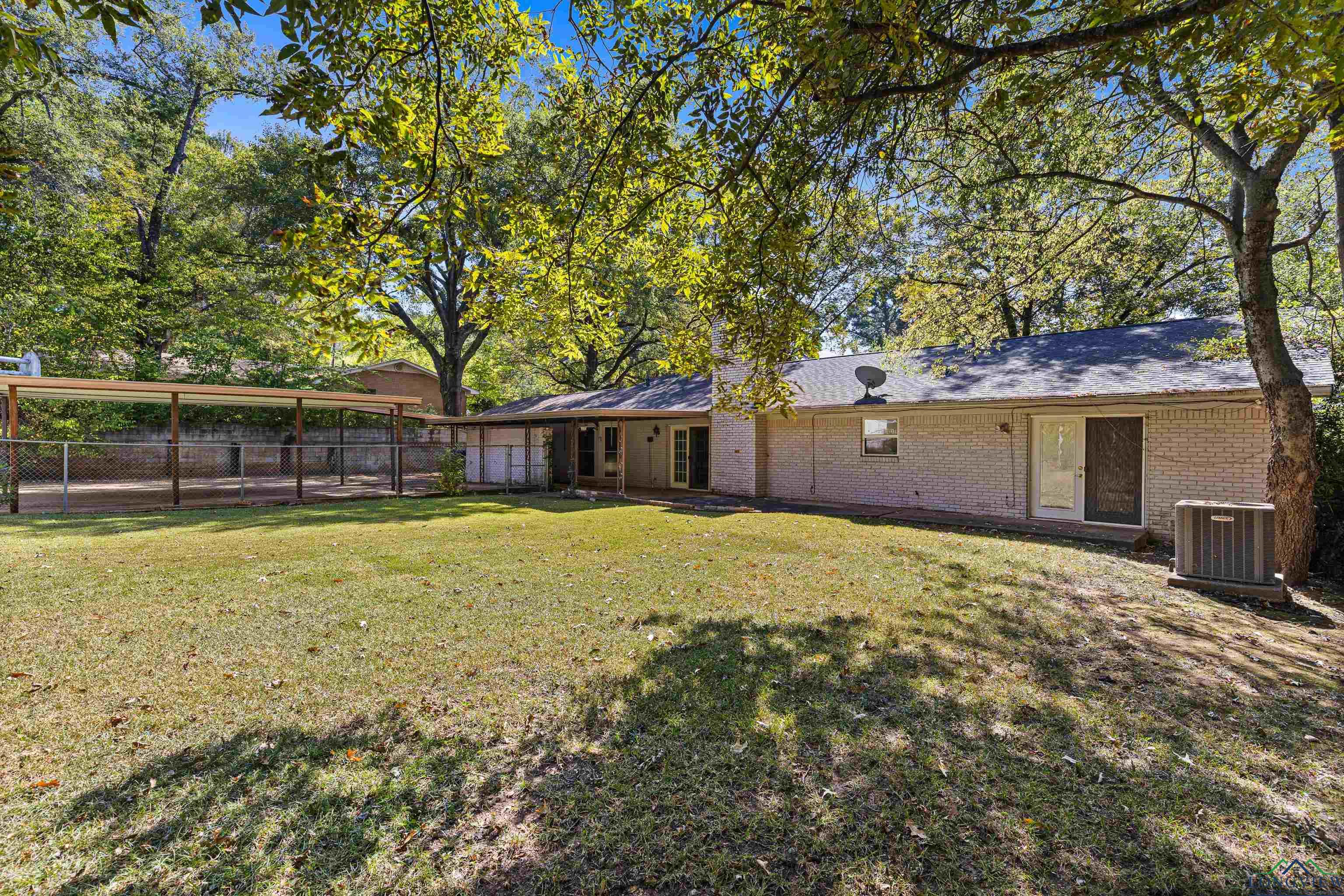 7 Lindsey Lane, Longview, Texas image 30