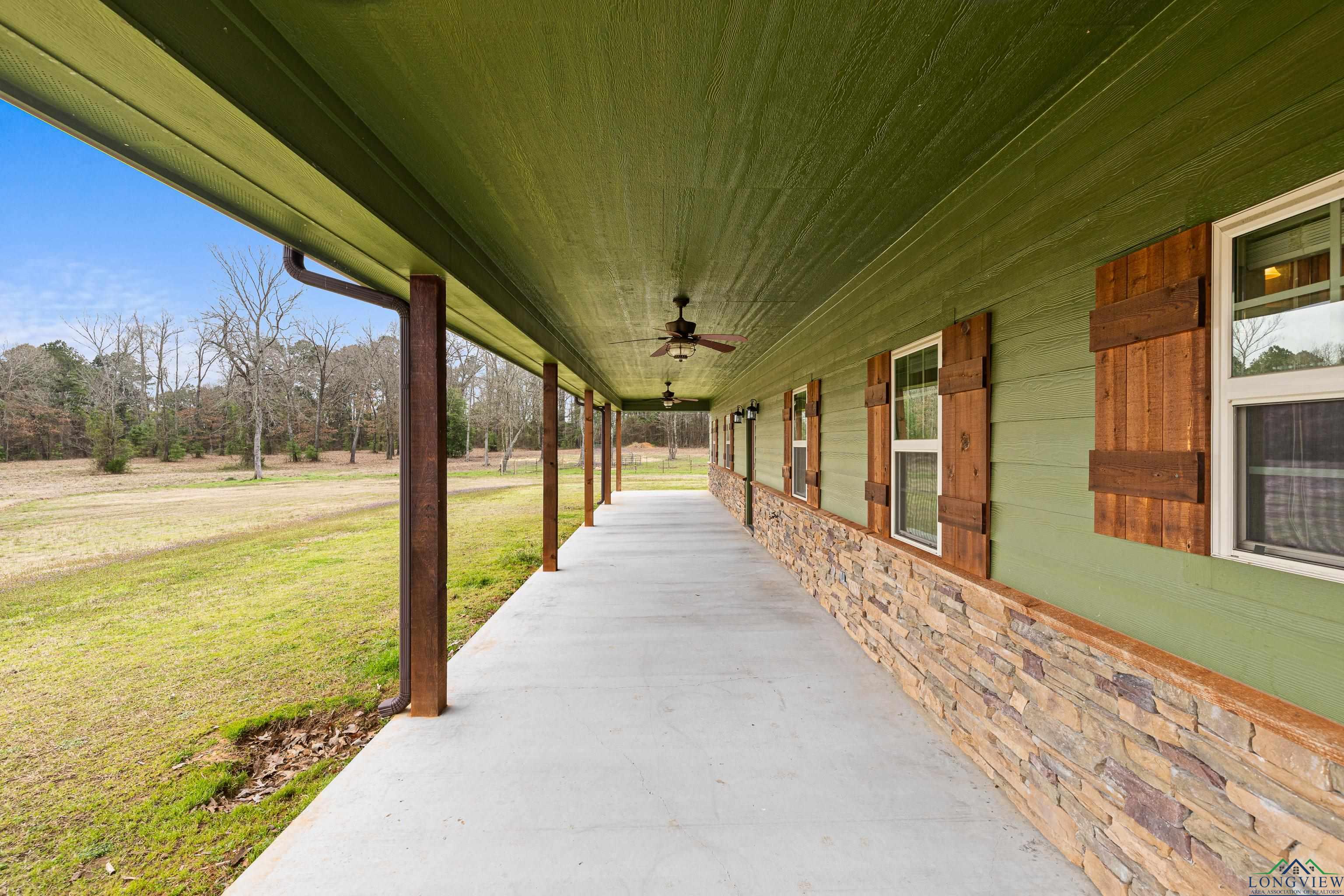 2525 S Bison Rd, Gilmer, Texas image 30