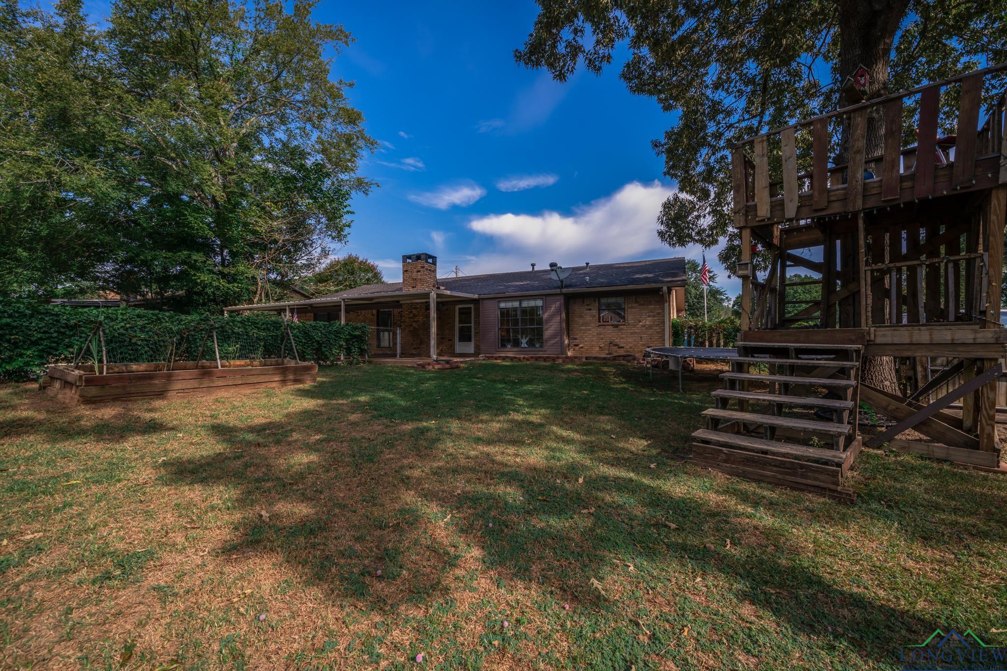 404 E Mari Beth Ln, White Oak, Texas image 33