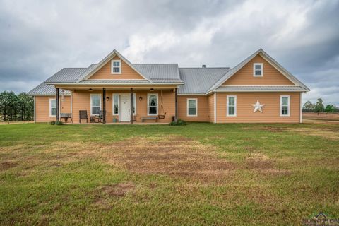 A home in Gilmer