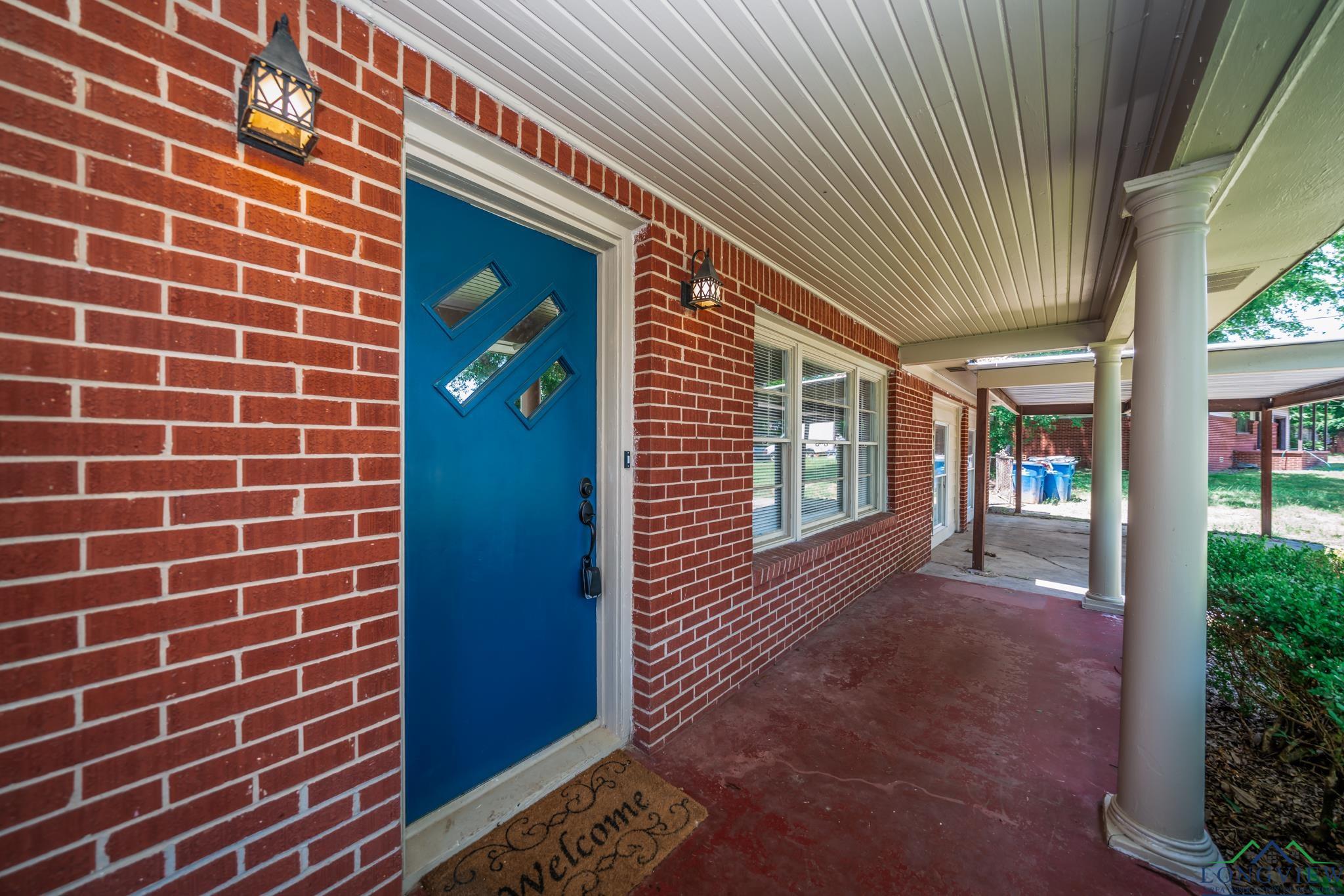 611 N Main St, Gladewater, Texas image 4