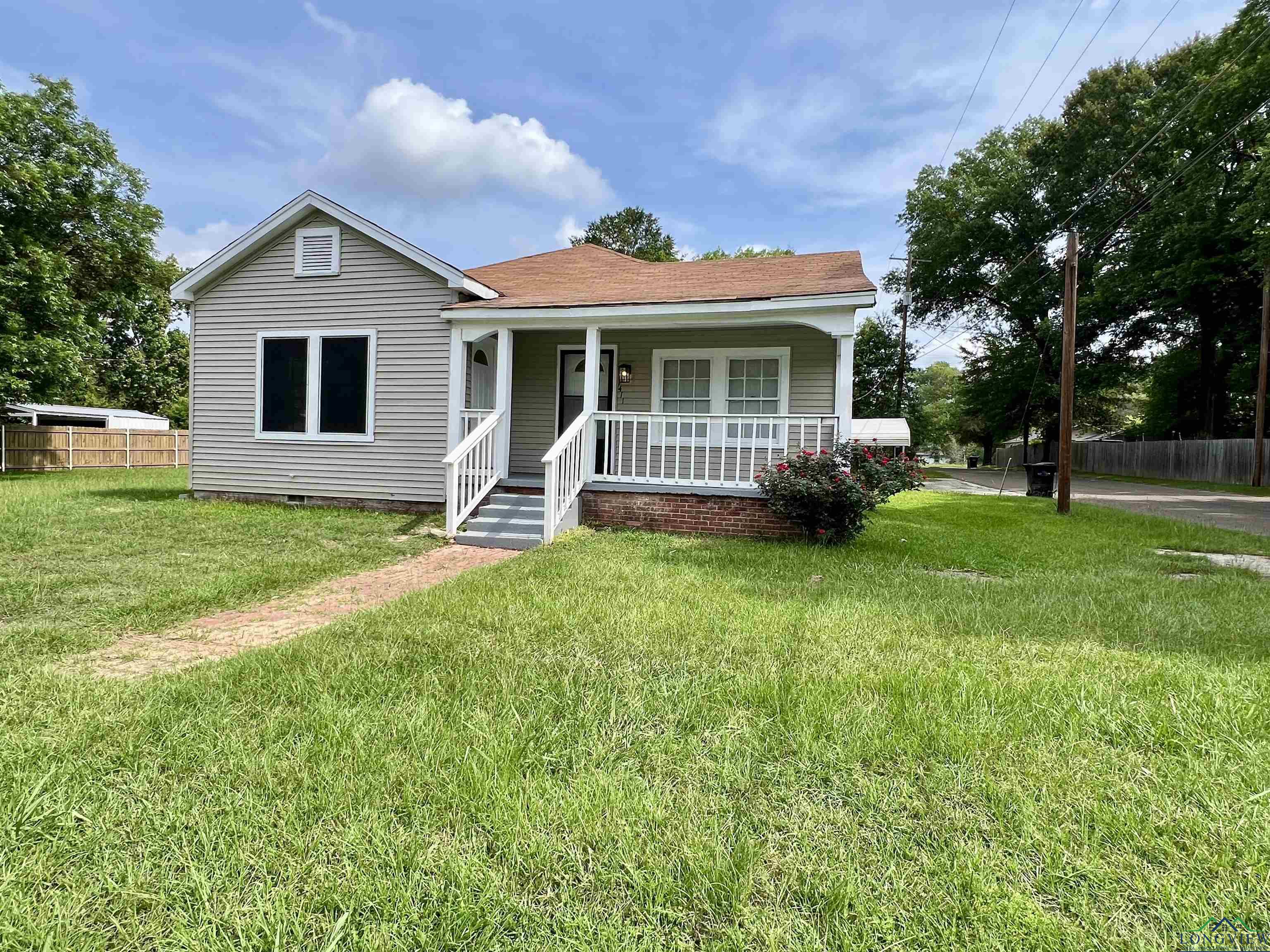1411 E Timpson St, Longview, Texas image 1