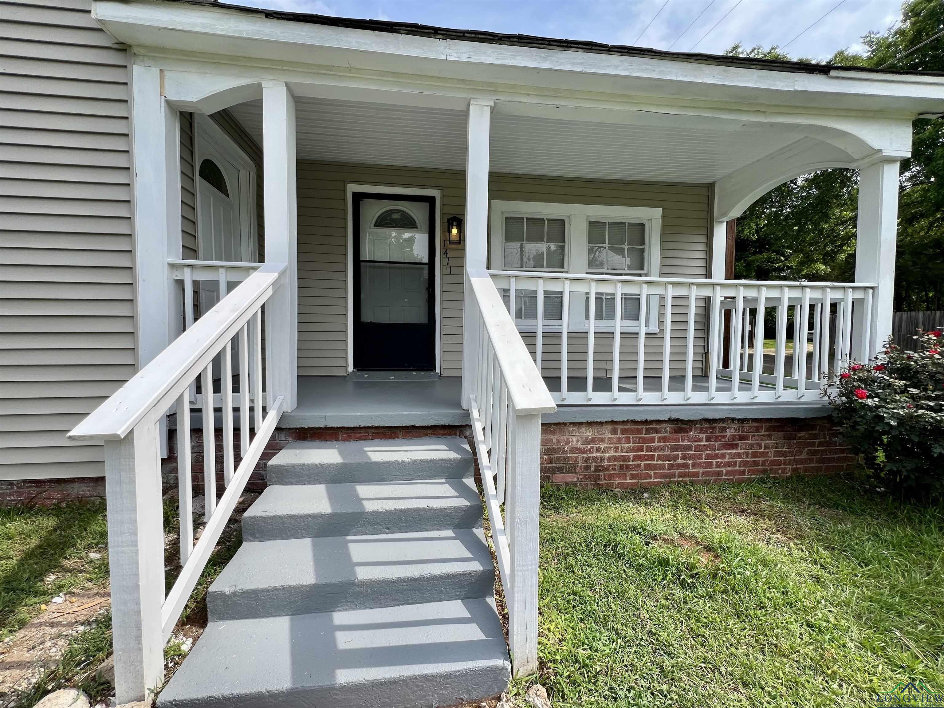 1411 E Timpson St, Longview, Texas image 4