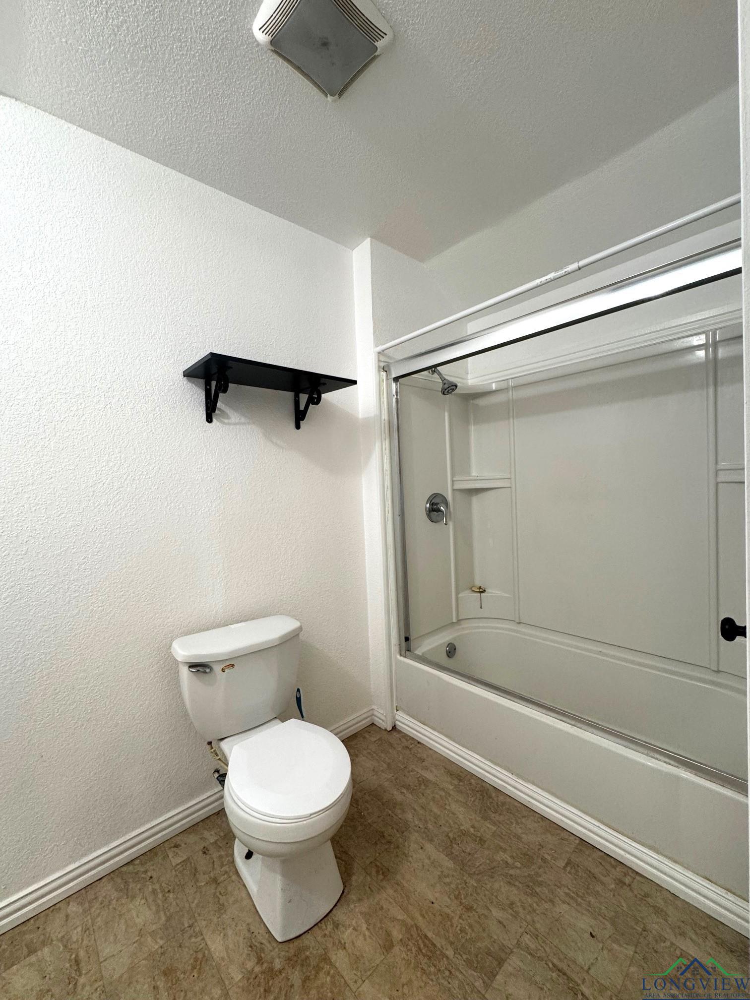 308 E 14th Street, Mount Pleasant, Texas image 16