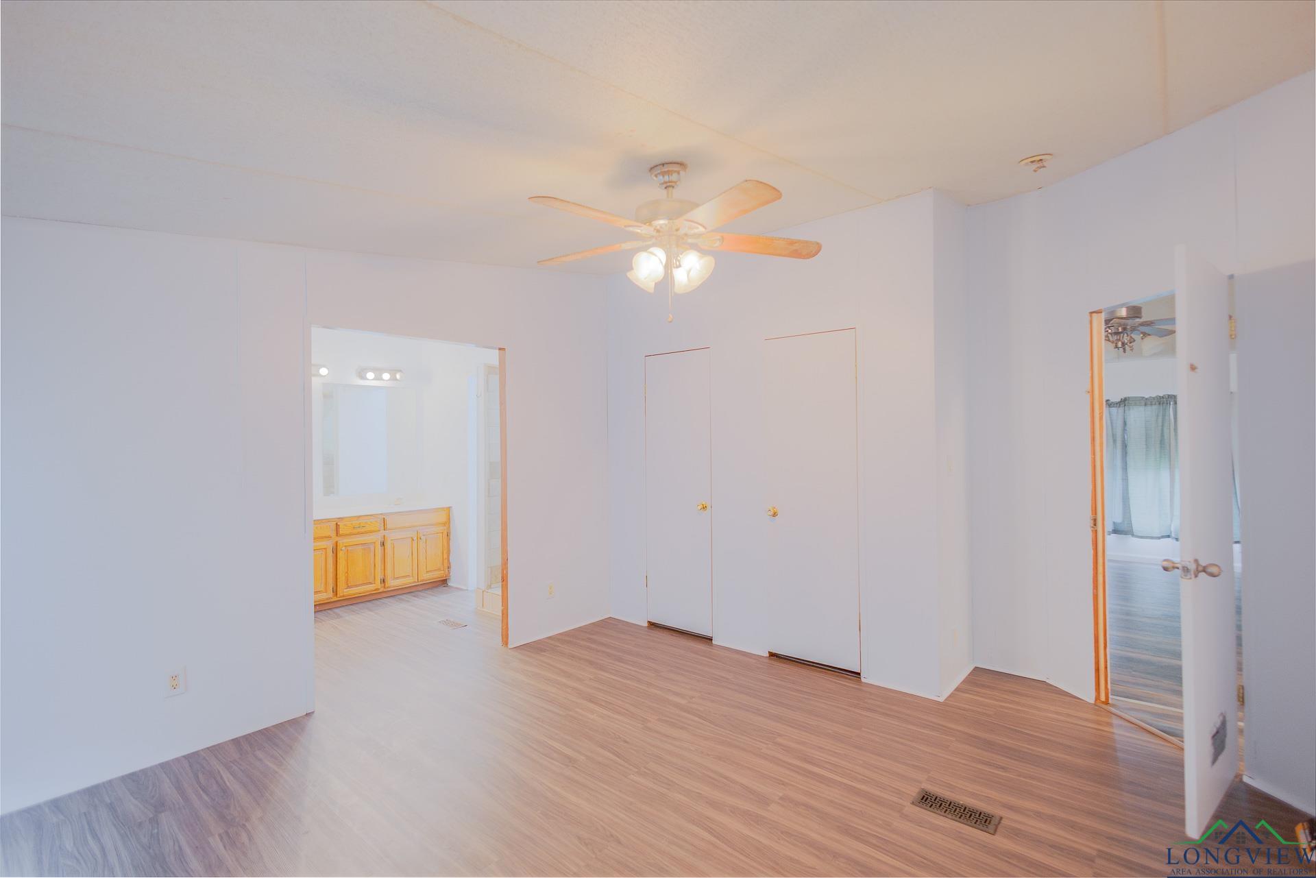 102 N Pecan Dr, Hallsville, Texas image 7
