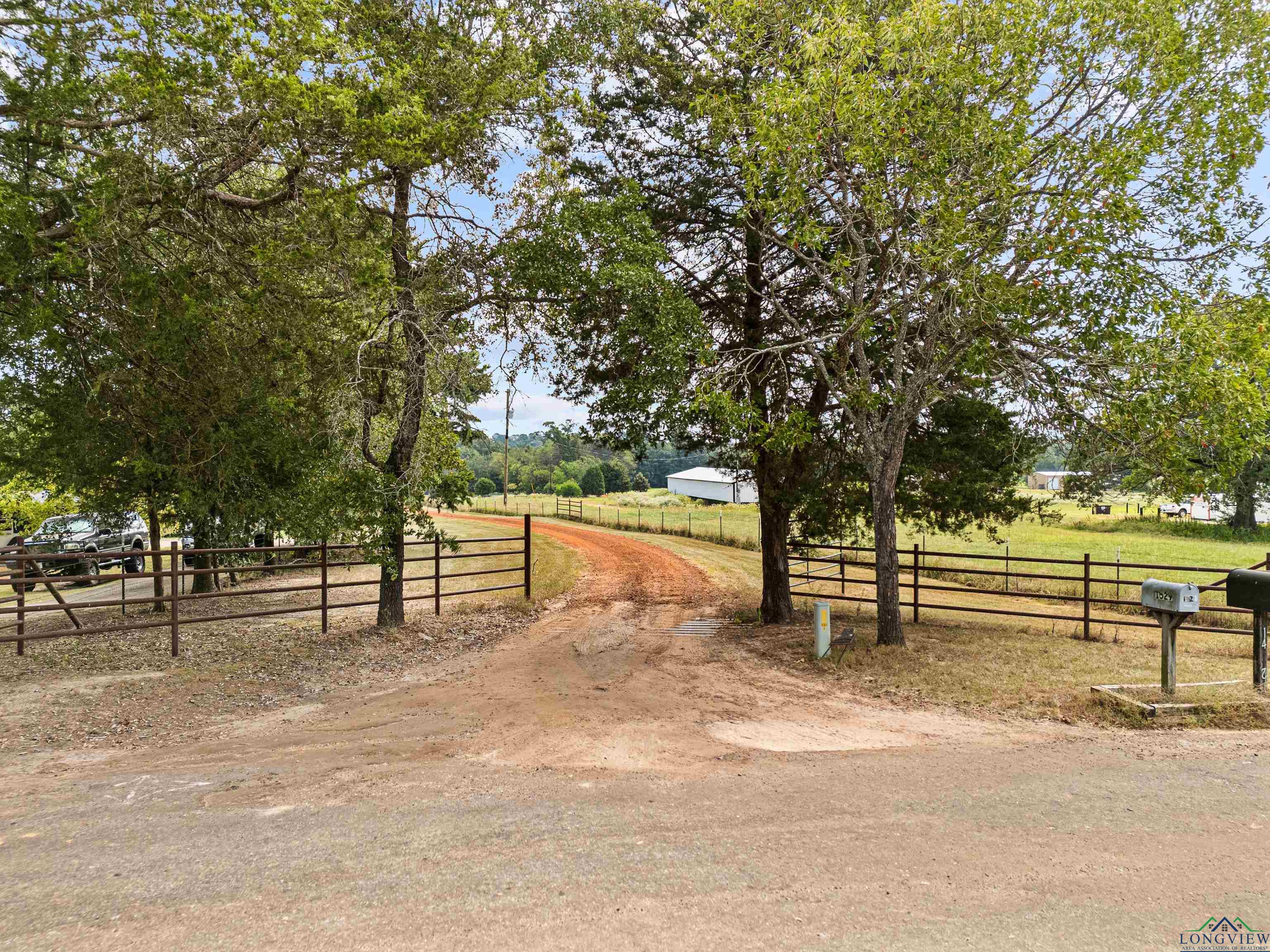 1529 Shamburger Rd, Gilmer, Texas image 42