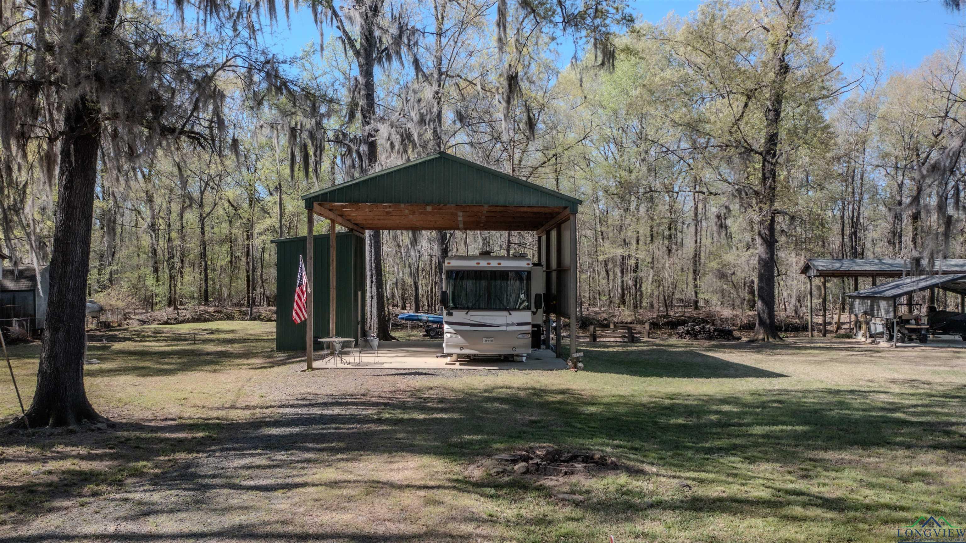 4644 Cypress Village Rd, Karnack, Texas image 6