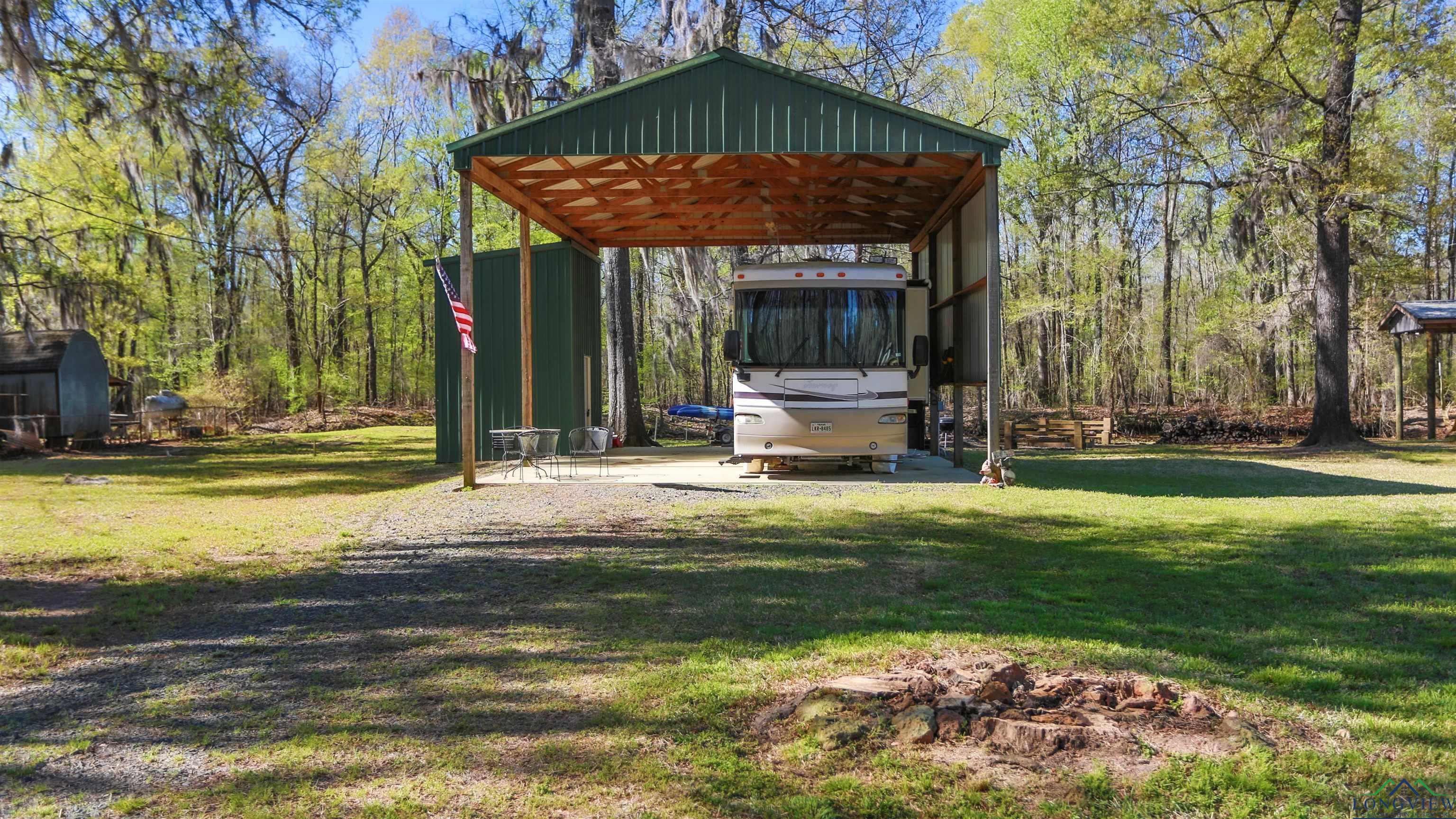 4644 Cypress Village Rd, Karnack, Texas image 2