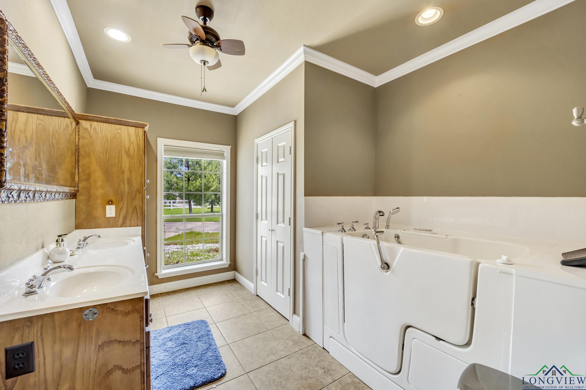 244 Cr 2321, Pittsburg, Texas image 22