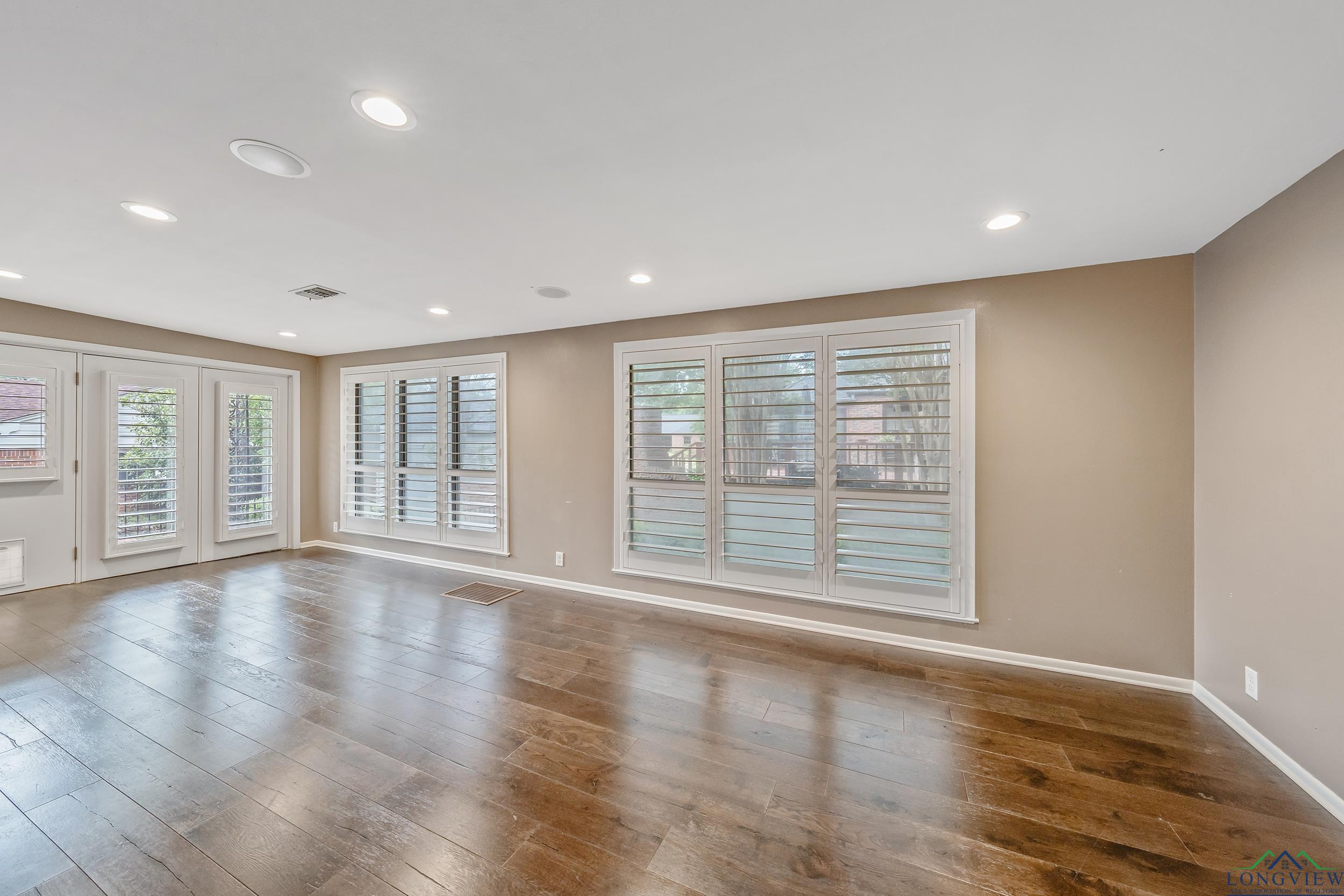 1504 S Wall Ave, Tyler, Texas image 30
