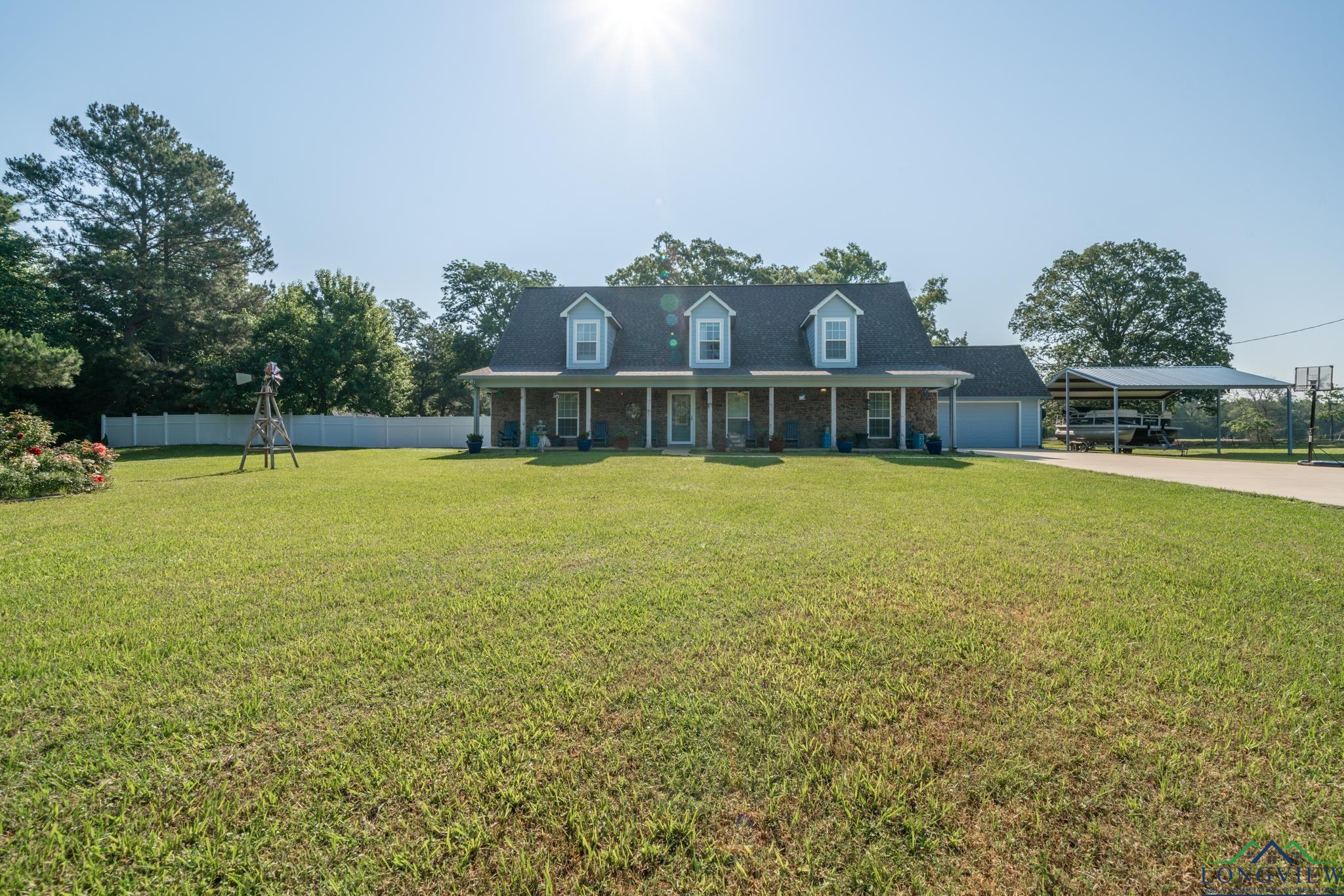 720 Haggerty Rd, Karnack, Texas image 1