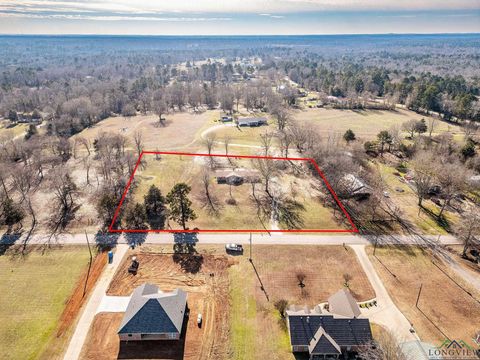 A home in Gladewater