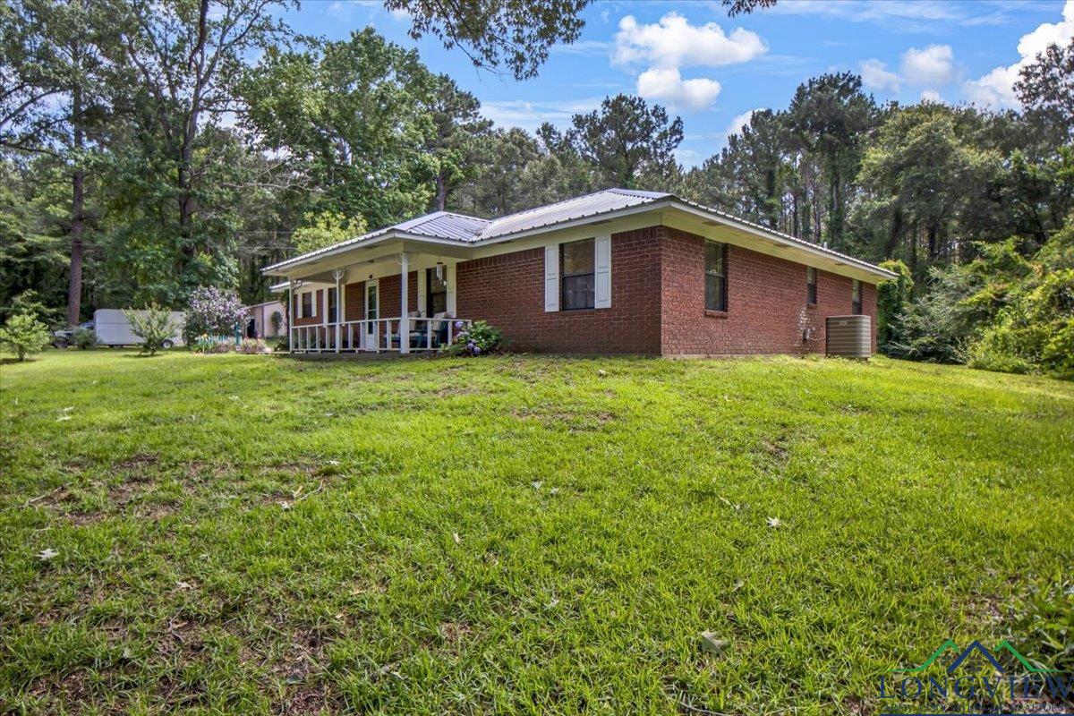 584 E Fm 1798, Mount Enterprise, Texas image 2