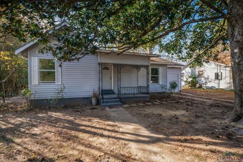 A home in Longview