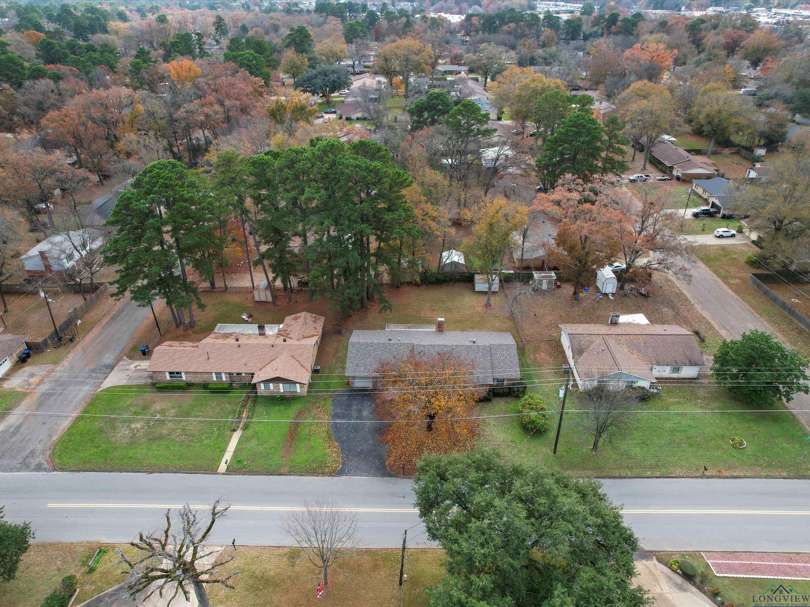 1102 Blueridge Pkwy, Longview, Texas image 3