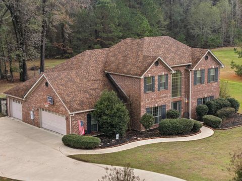 Homes For Sale - 210 Whistler Ln<br/> Hallsville, TX 75650