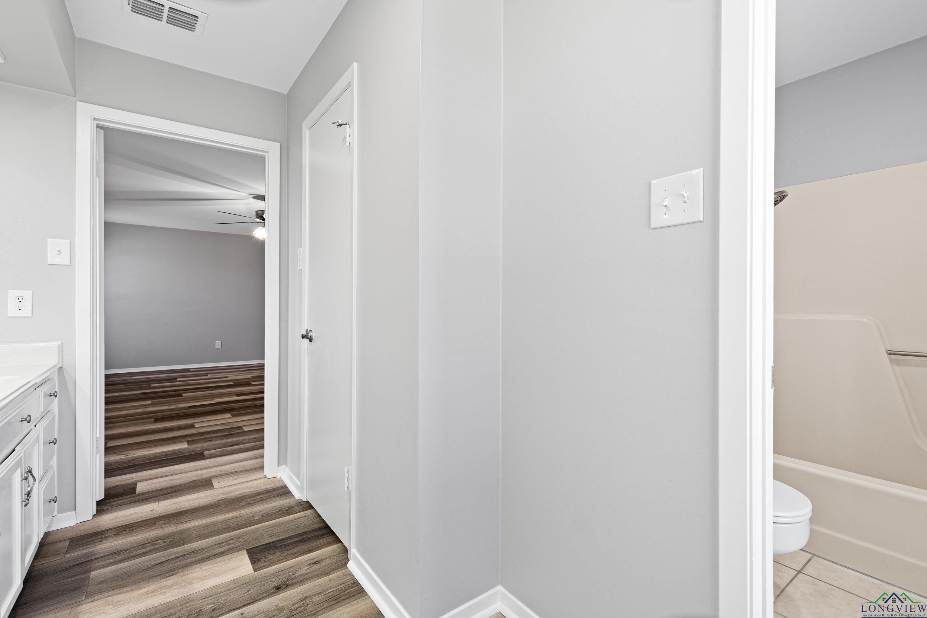3103 Bill Owens Pkwy, Longview, Texas image 24