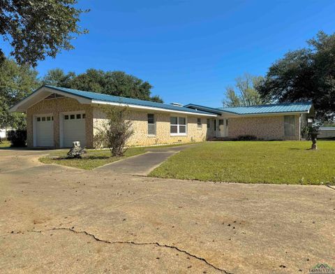 A home in Kilgore