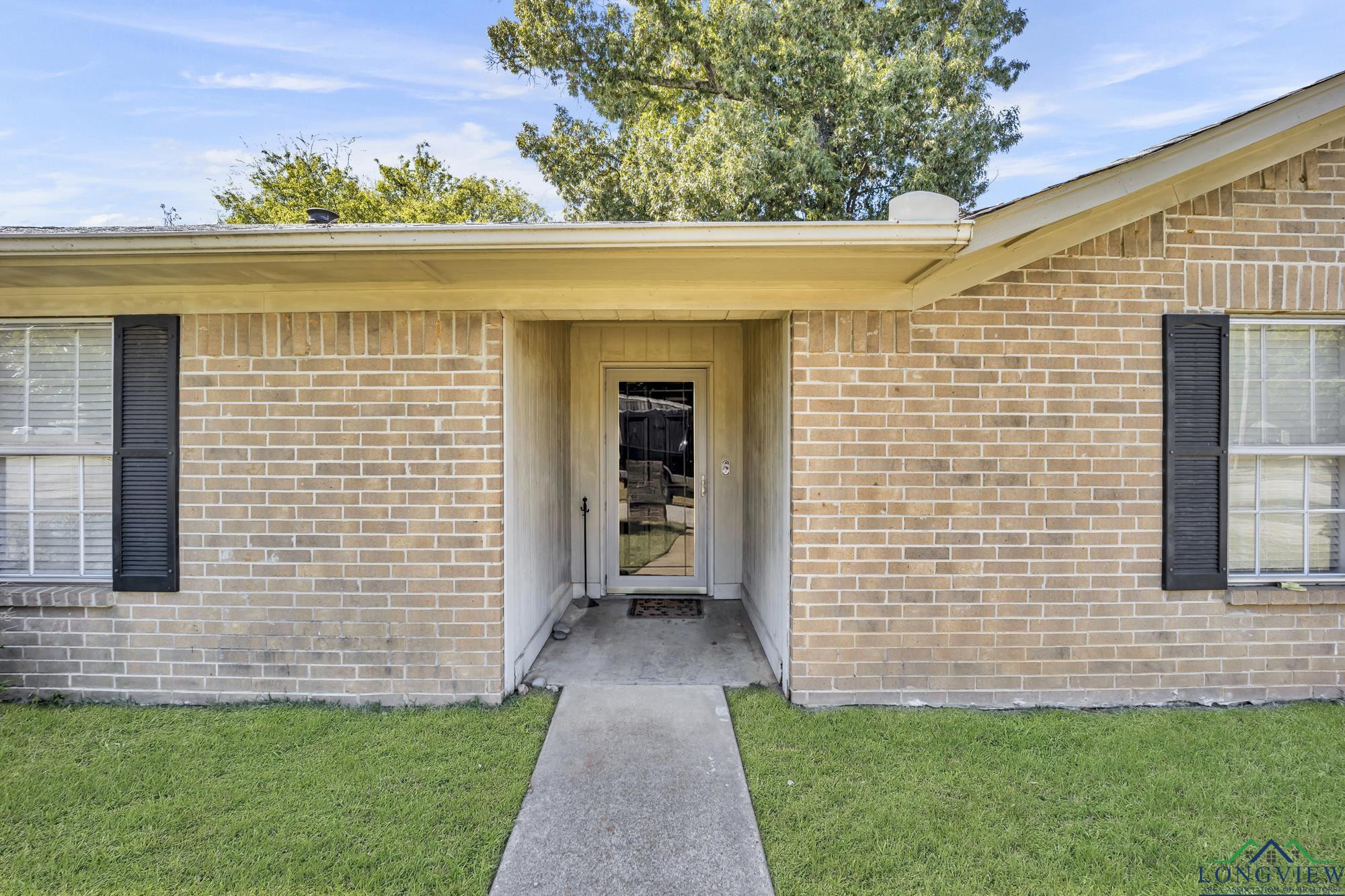 305 Patty Ct, Longview, Texas image 4