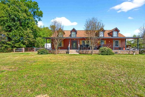 Homes For Sale - 5883 N I-20 Service Rd. E<br/> Harrison County, Marshall, TX 75672