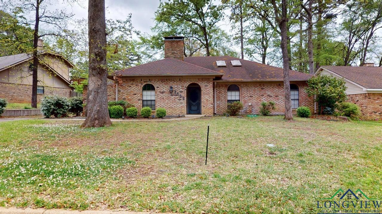1222 Lovers Ln, Longview, Texas image 1