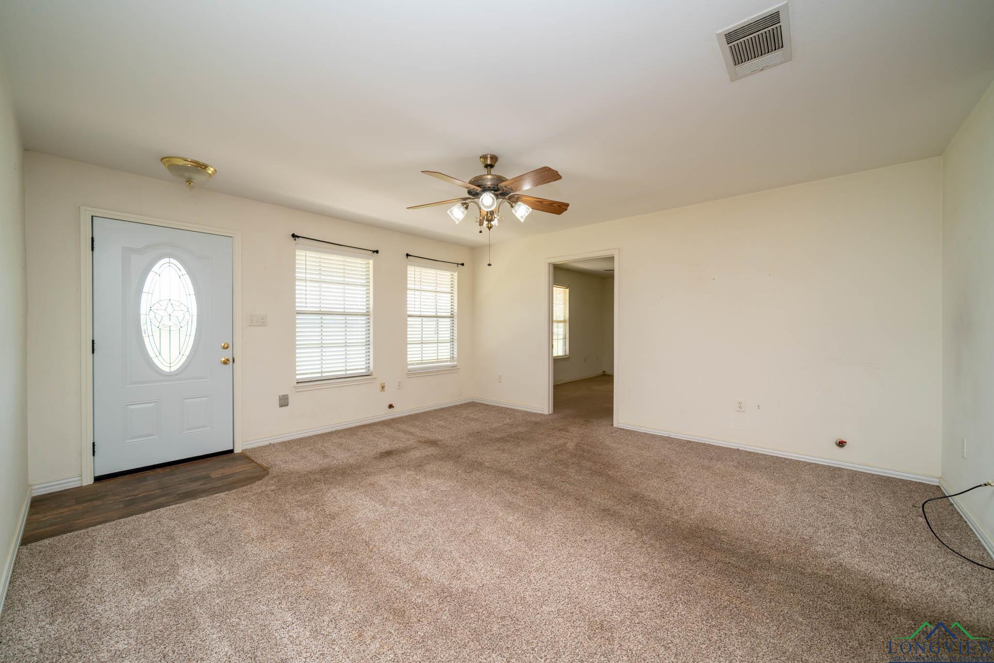 620 County Road 3332 Avenue, Omaha, Texas image 8