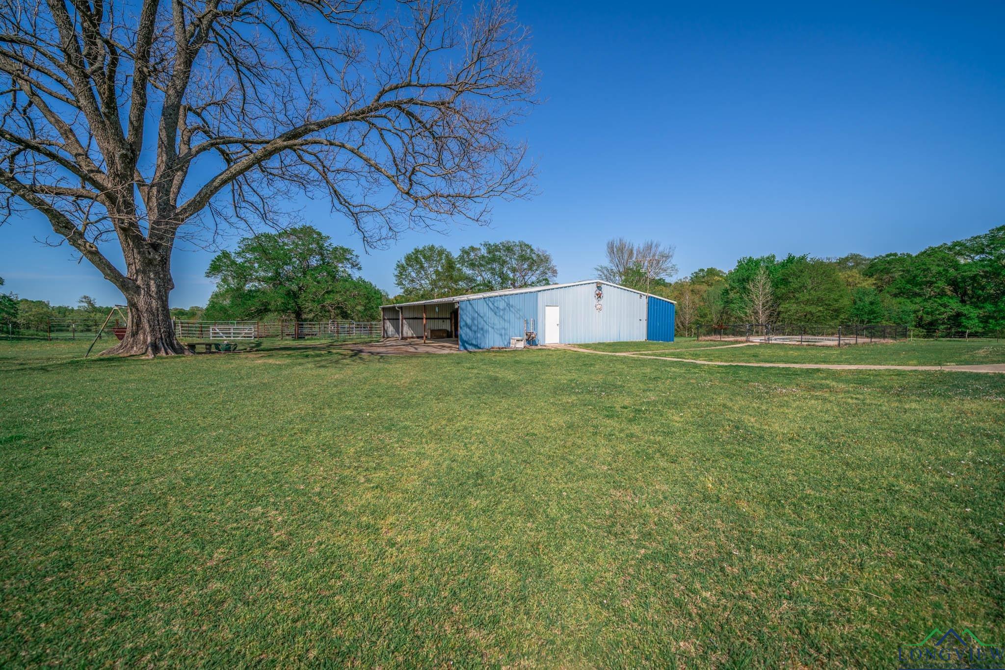 620 County Road 3332 Avenue, Omaha, Texas image 30