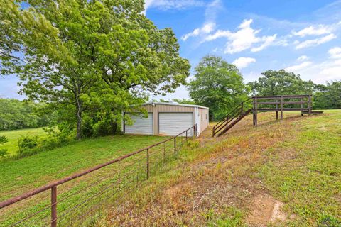 A home in Gilmer