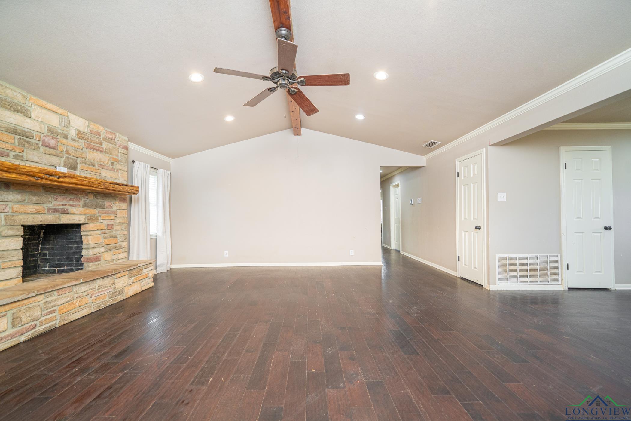 14301 W County Road 294 Street, Arp, Texas image 4
