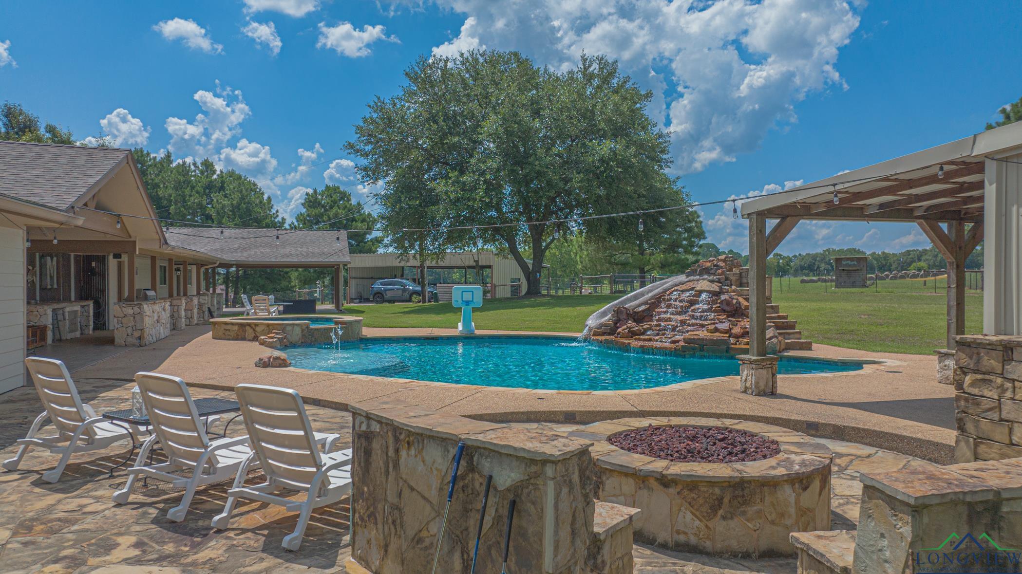322 Roy Green Rd, Longview, Texas image 7