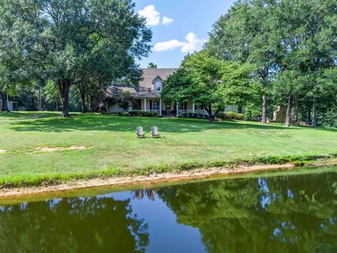 A home in Longview