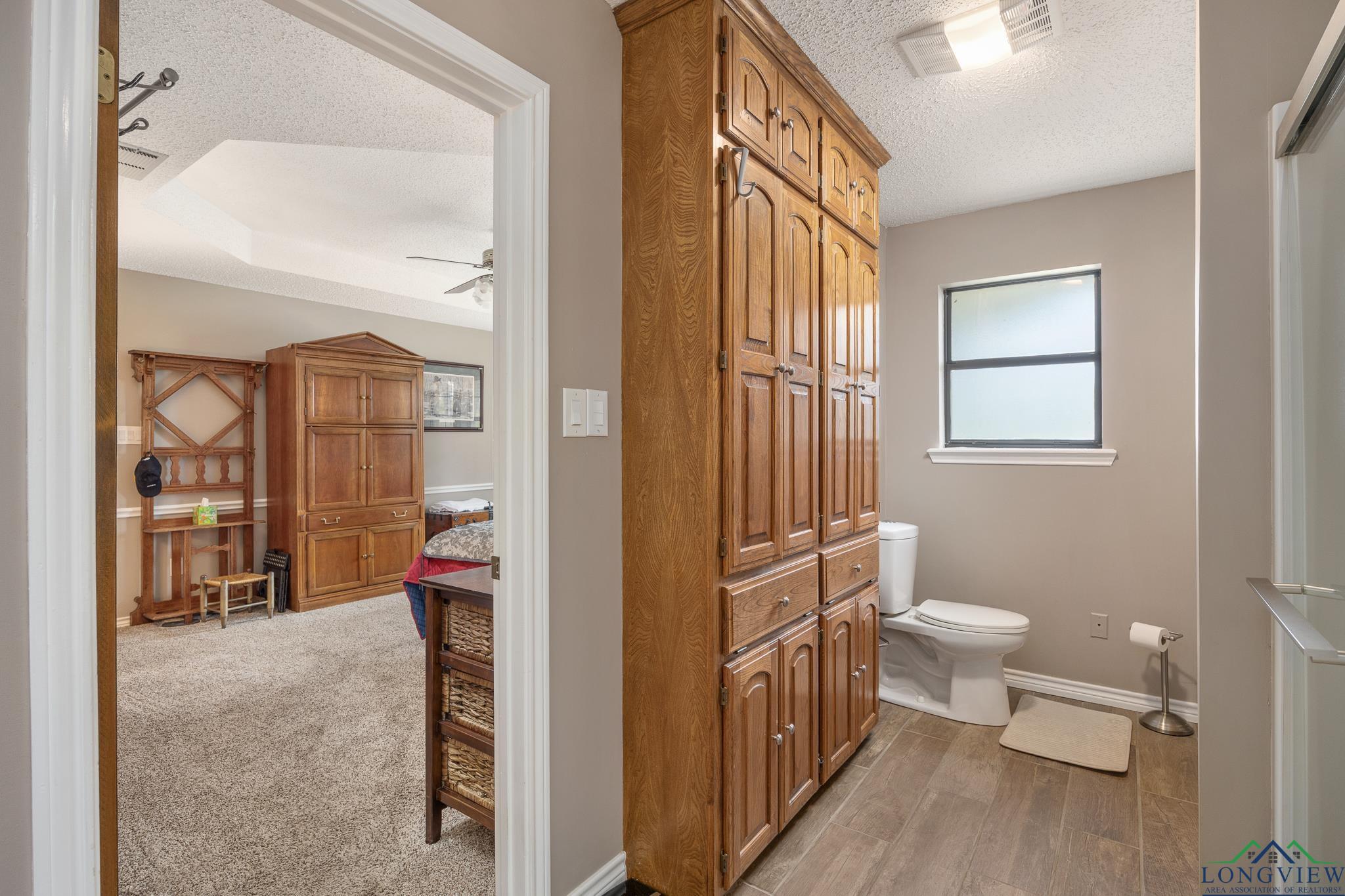 Frankston, Texas 75763, United States, 4 Bedrooms Bedrooms, ,3 BathroomsBathrooms,Residential,Active,101231