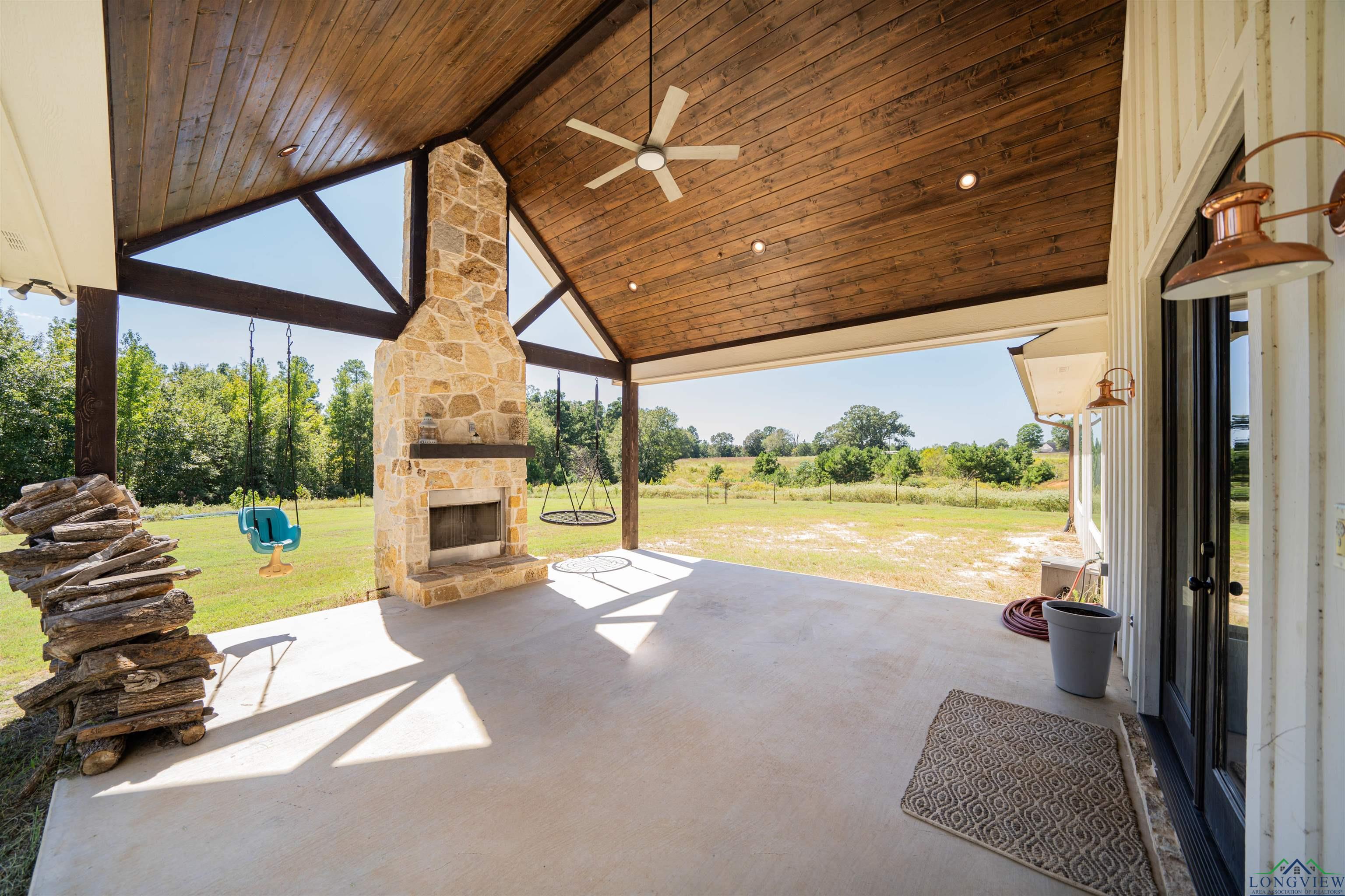 233 Coconut Road, Gilmer, Texas image 34