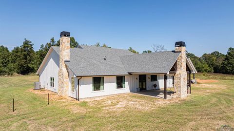 A home in Gilmer