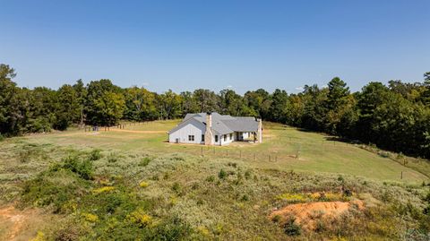 A home in Gilmer