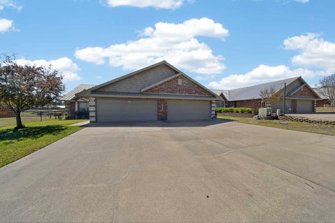 Townhouse For Sale - 1442 Garner Lane<br/> Longview, TX 75605