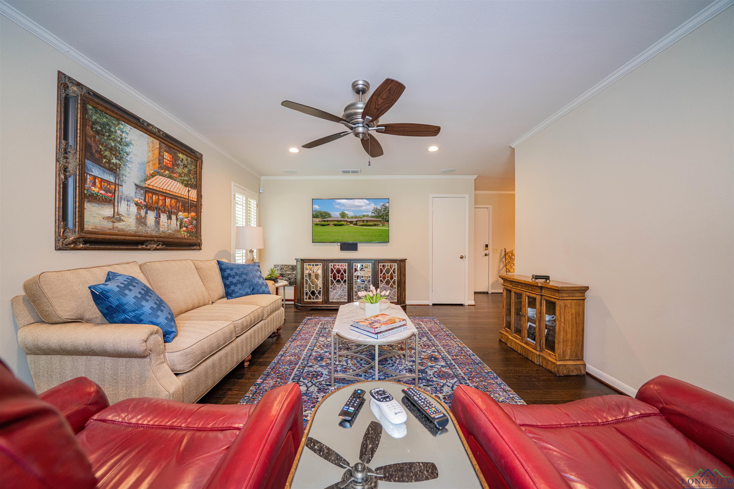 1902 W Warwick Circle, Longview, Texas image 11