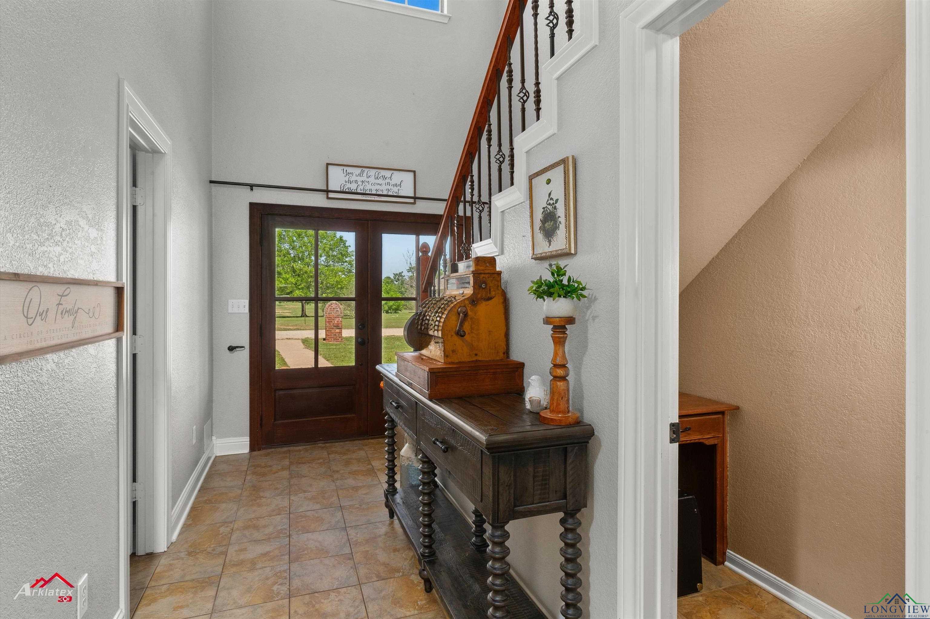 300 Cypress Creek Rd, Diana, Texas image 10