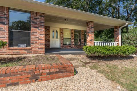Homes For Sale - 1250 Hideaway Ln W Ln<br/> Hideaway, TX 75771