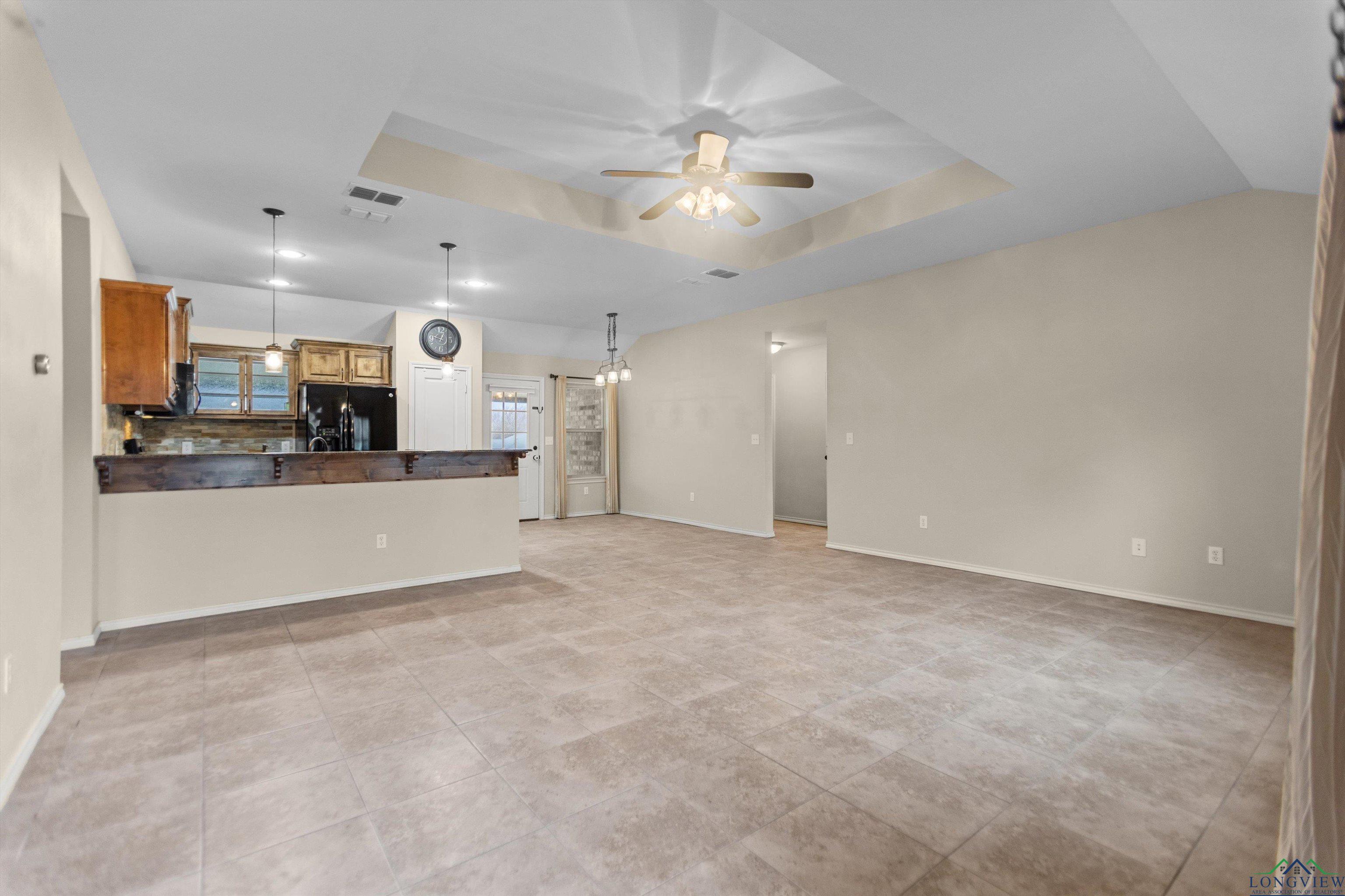 402 N Mission Crest, Lindale, New Mexico image 5
