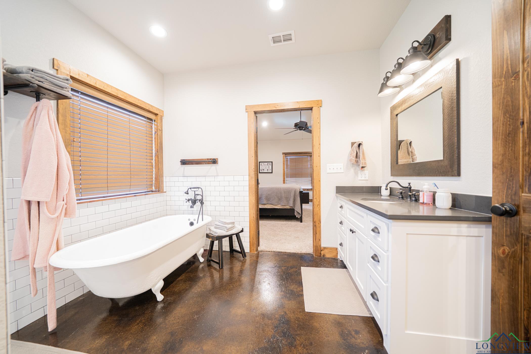 8148 County Road 3111 N, Kilgore, Texas image 19