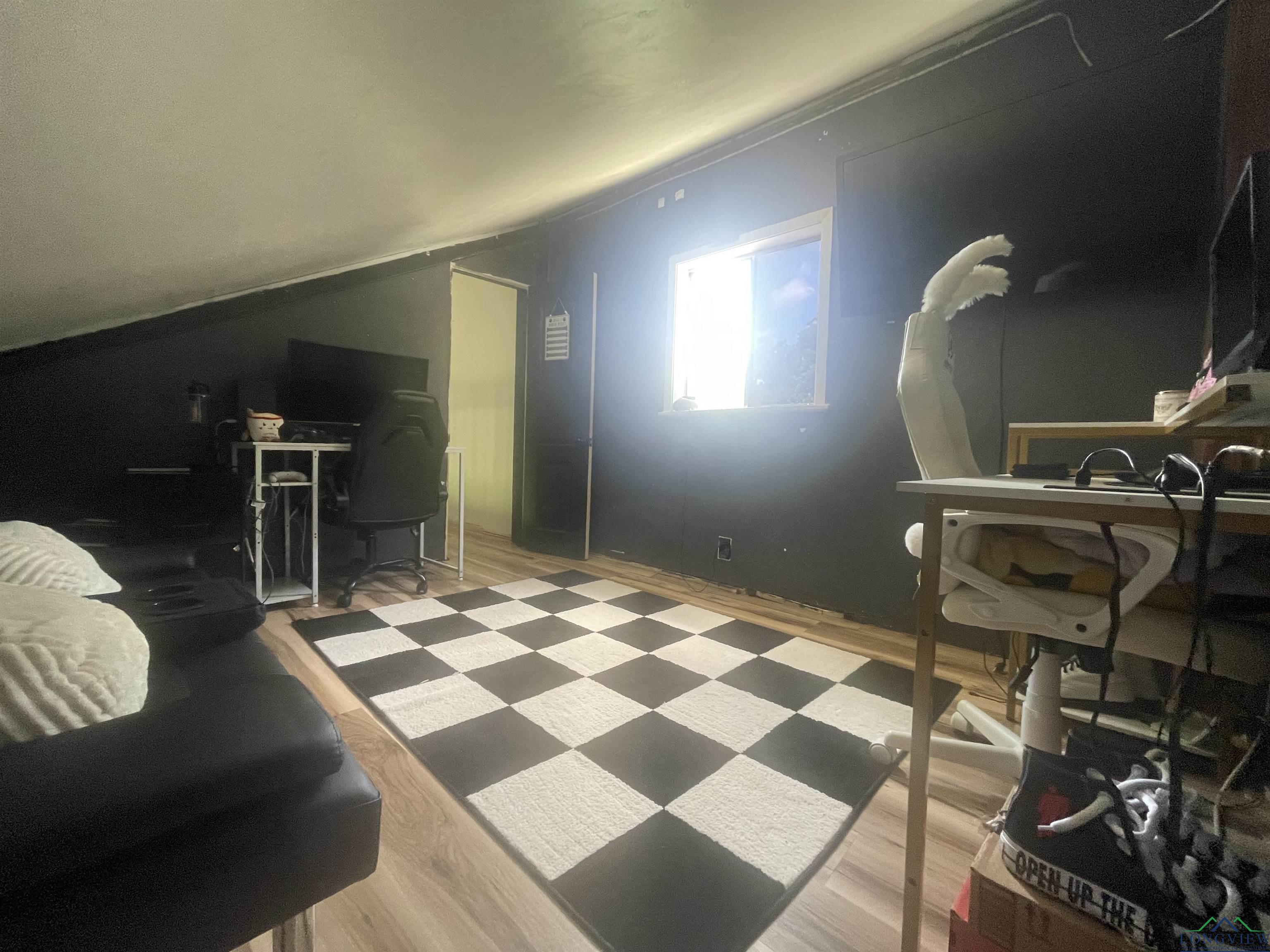 10757 E Cr 366, Henderson, Texas image 6