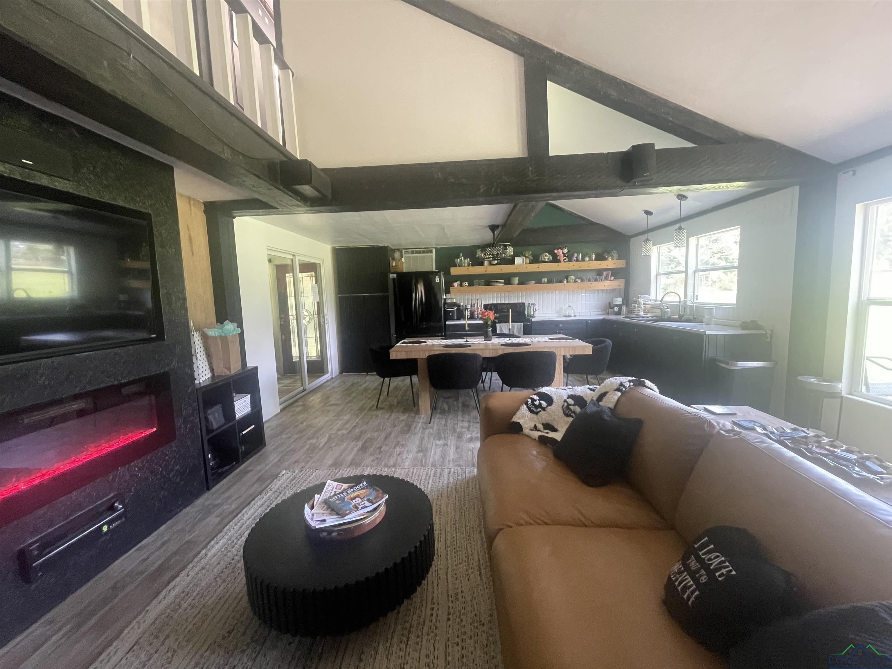 10757 E Cr 366, Henderson, Texas image 3