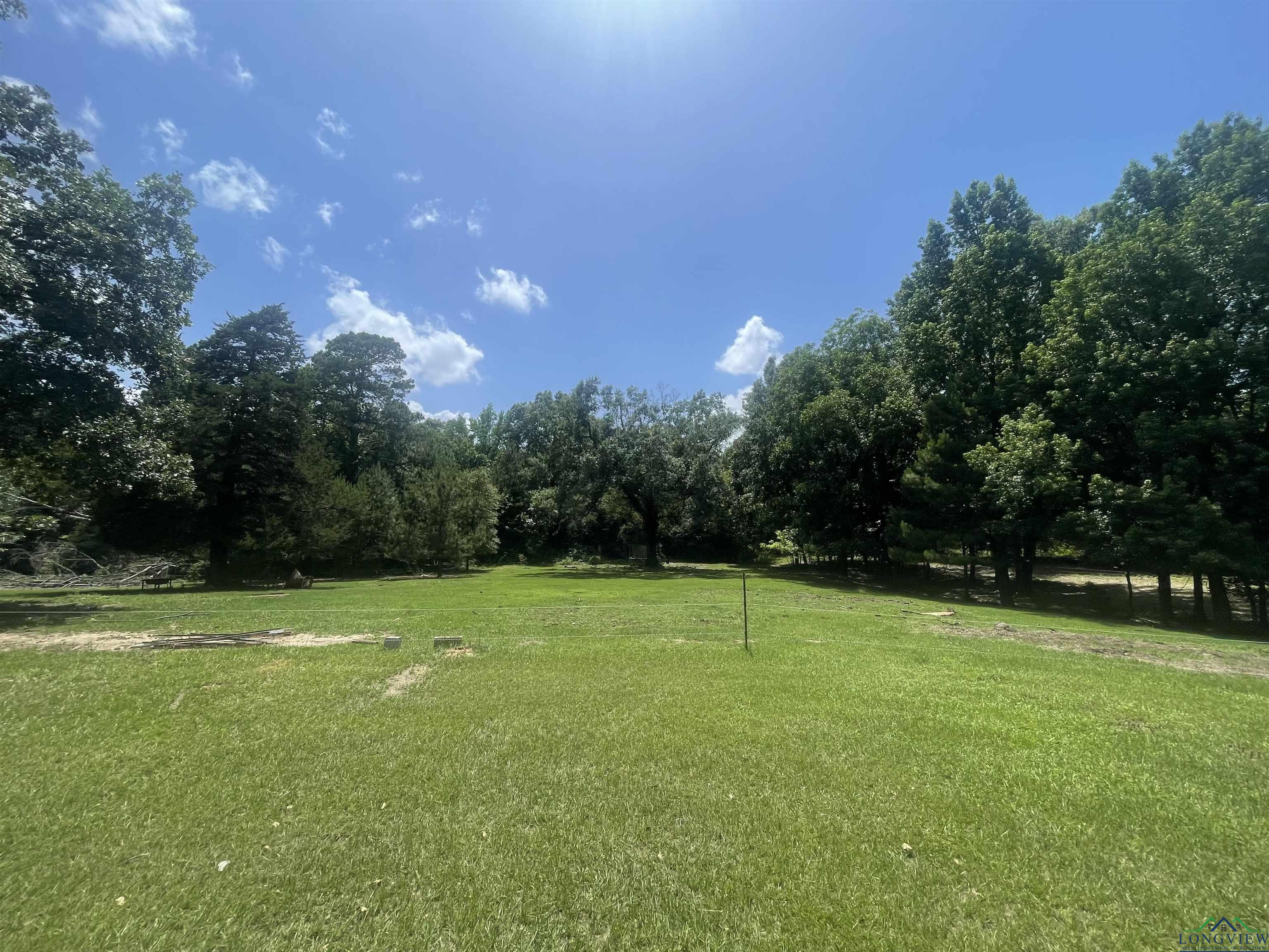 10757 E Cr 366, Henderson, Texas image 13