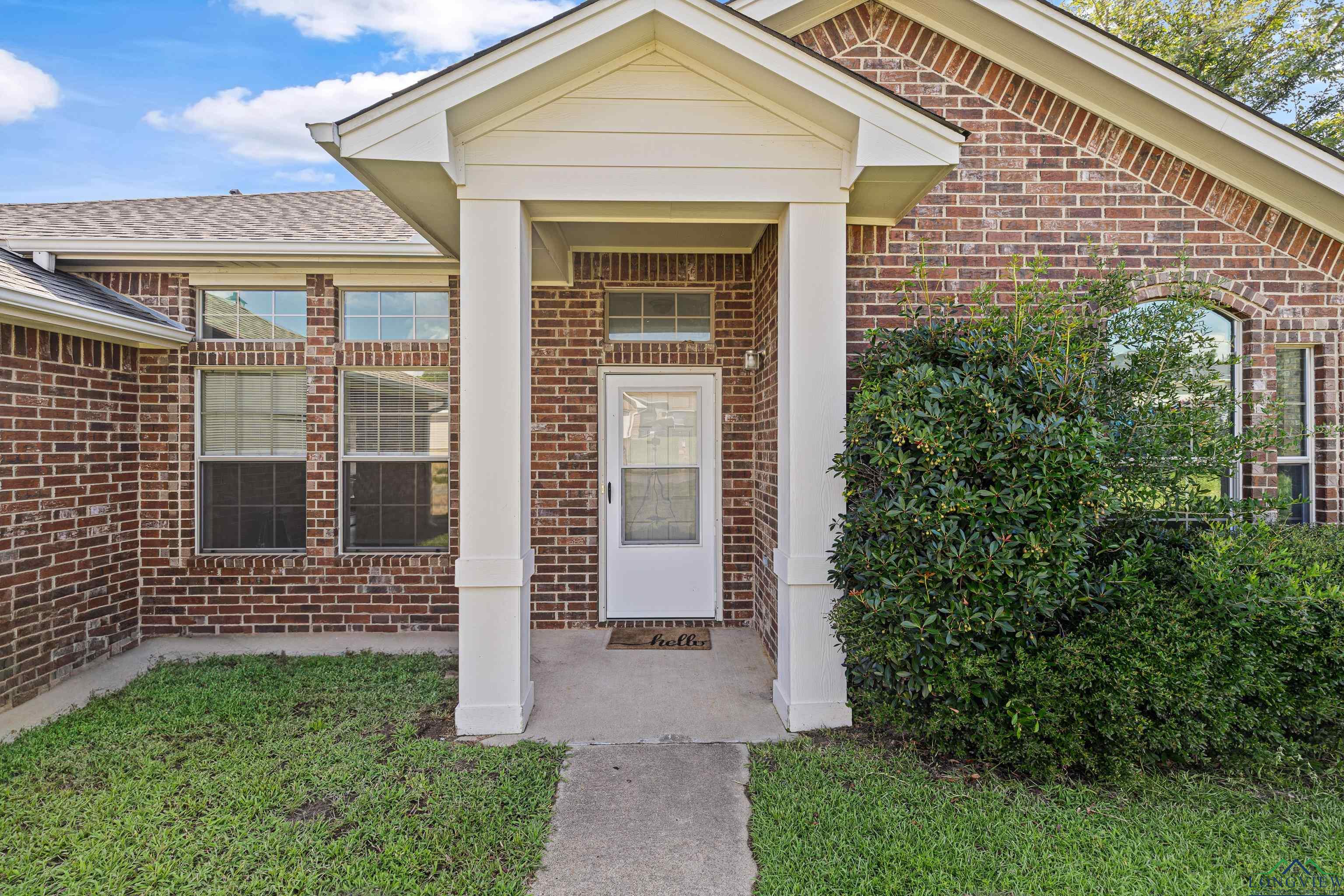 1108 E Park Dr, Lindale, Texas image 3