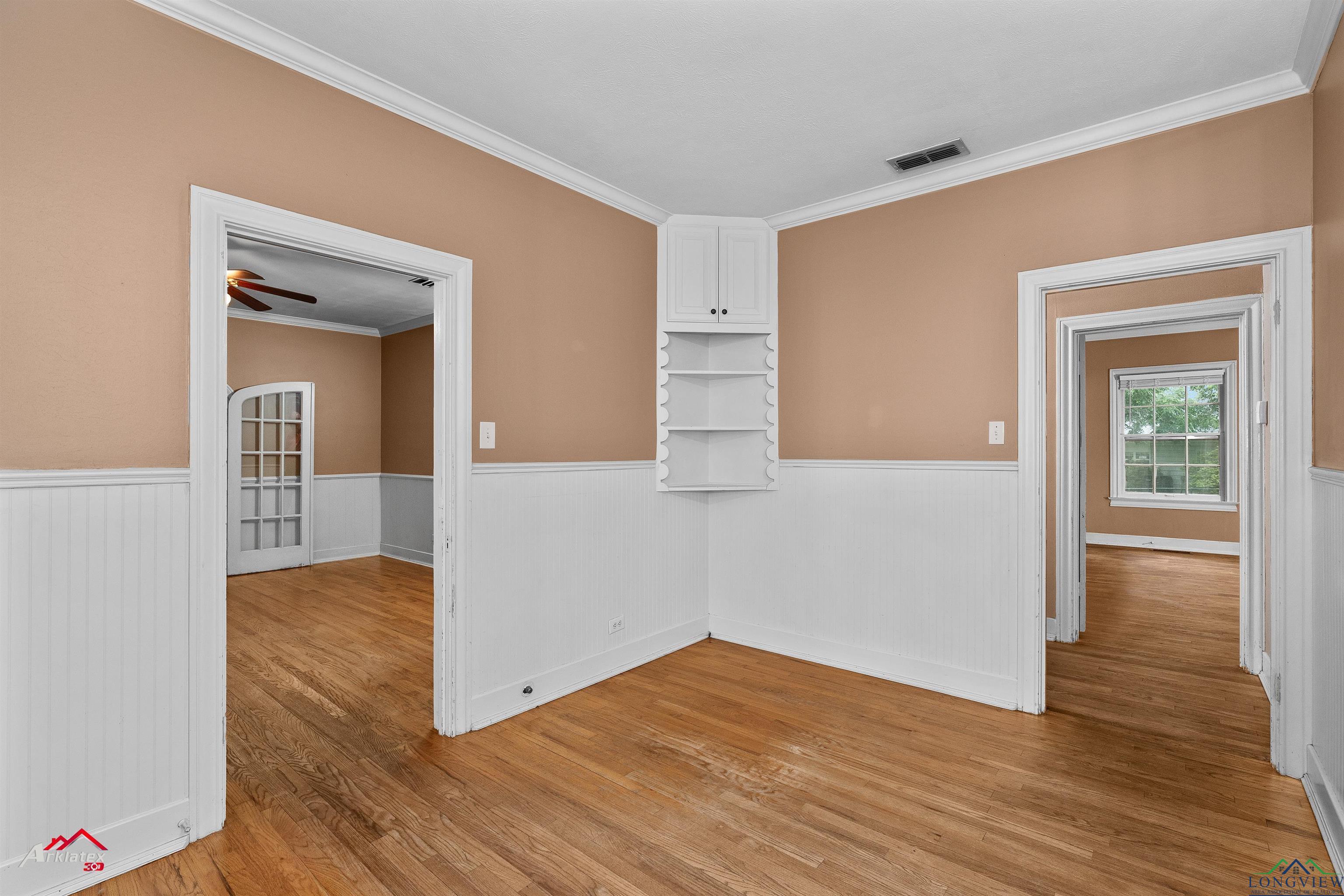 1204 Collins St, Henderson, Texas image 8