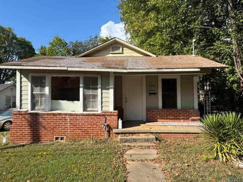 Apartment For Sale - 2307 Fair St<br/> Harrison County, Marshall, TX 75670