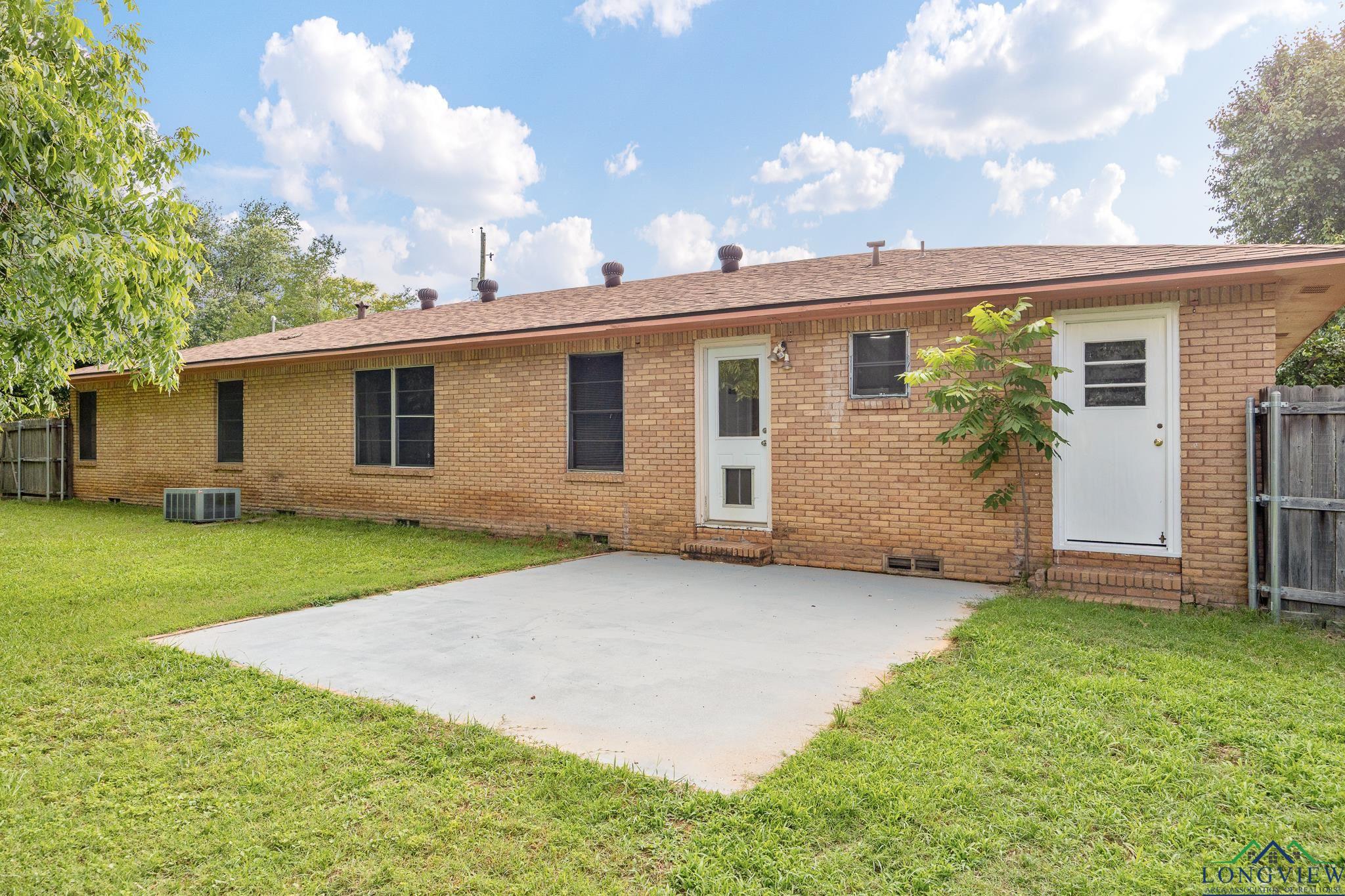 408 N Post Oak St, Winnsboro, Texas image 25