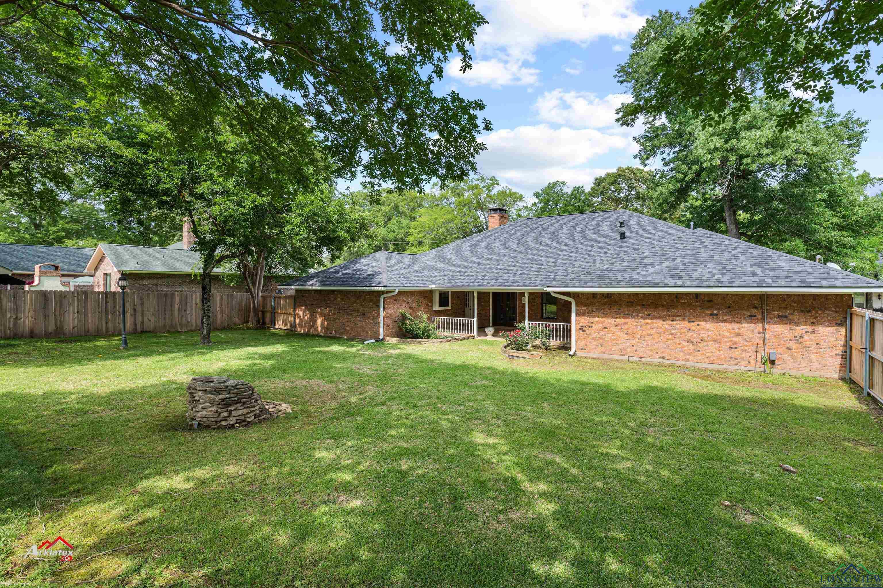 102 Rambling Rd, Carthage, Texas image 40